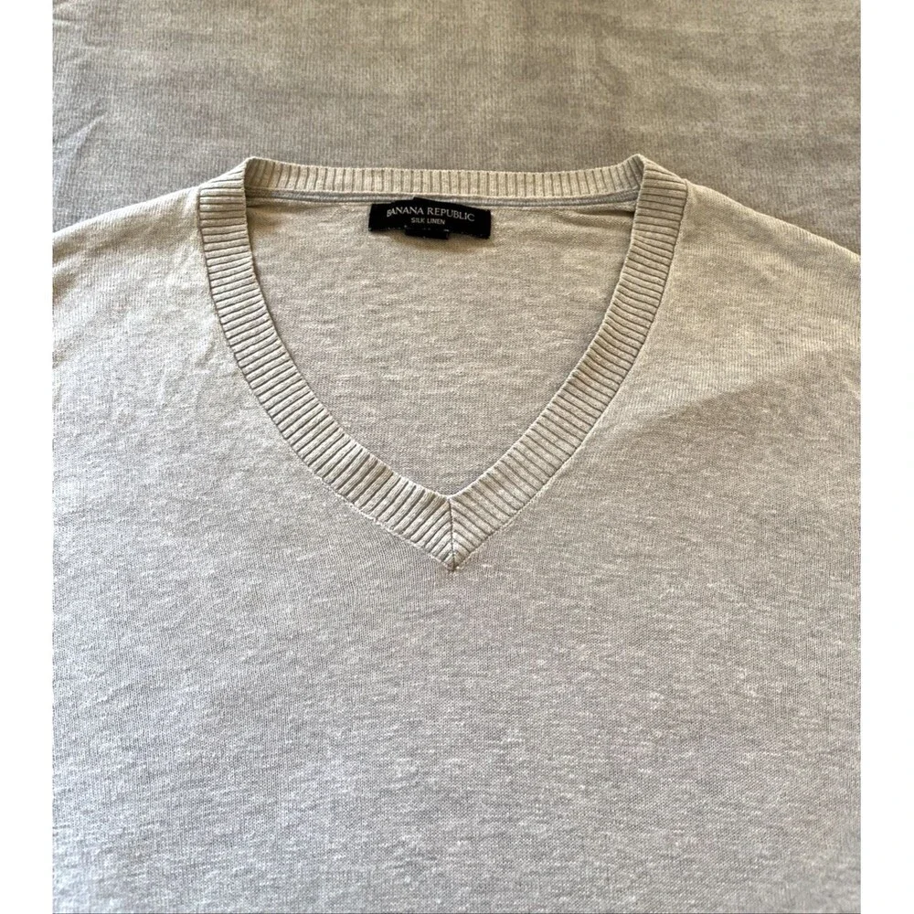 Banana Republic Lightweight Sweater Mens L Silk Linen V-Neck Gray Classic